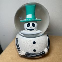 Nightmare before Christmas musical snow globe