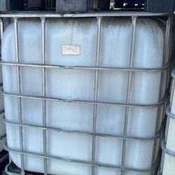 275 Gallon Water Tank