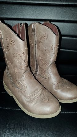 Girls boots size 12