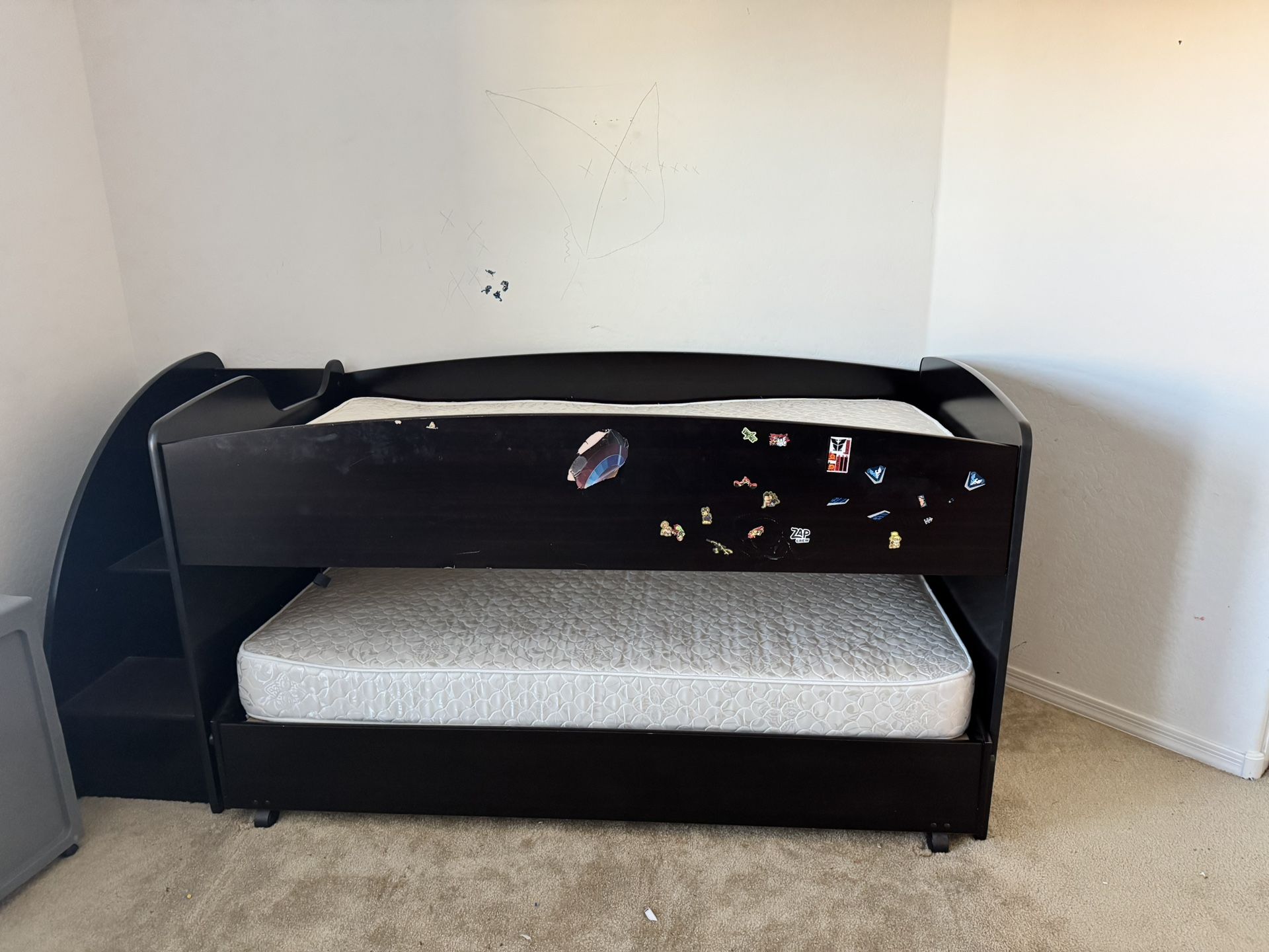 Free Bunk Bed / Mattress