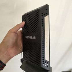 Netgear Modem - Nighthawk DOCSIS 3.1 Cable Modem (black)