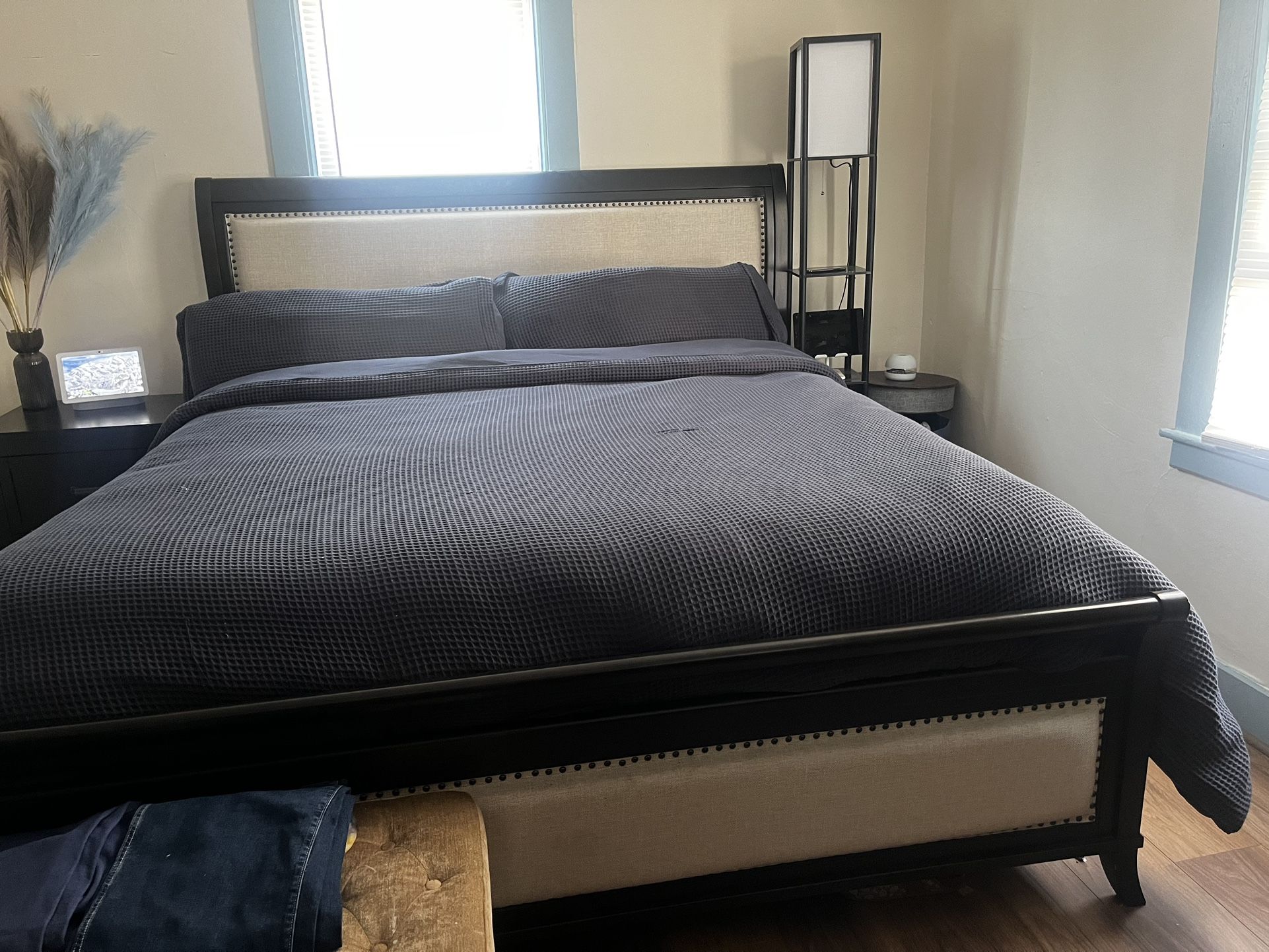 King Bedroom Set