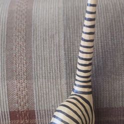 Vtg Hand Carved Painted Folk Art Long Tail Cat Black & White Stripe Ring Holder