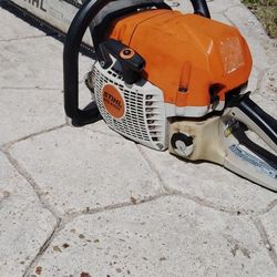 Stihl MS400C Chain Saw With New Chain