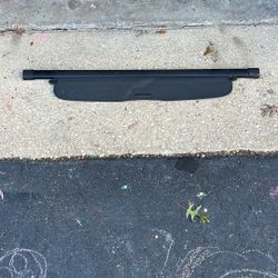 2014 Honda CRV - OEM Retractable Cargo Cover