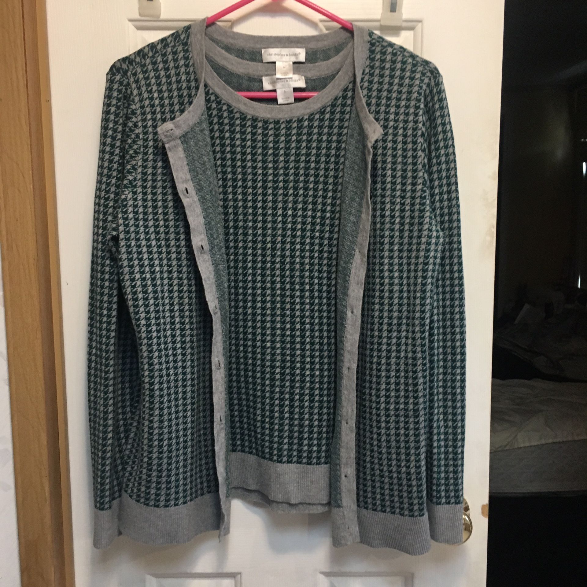 Christopher & Banks women’s 2 pc sweater set