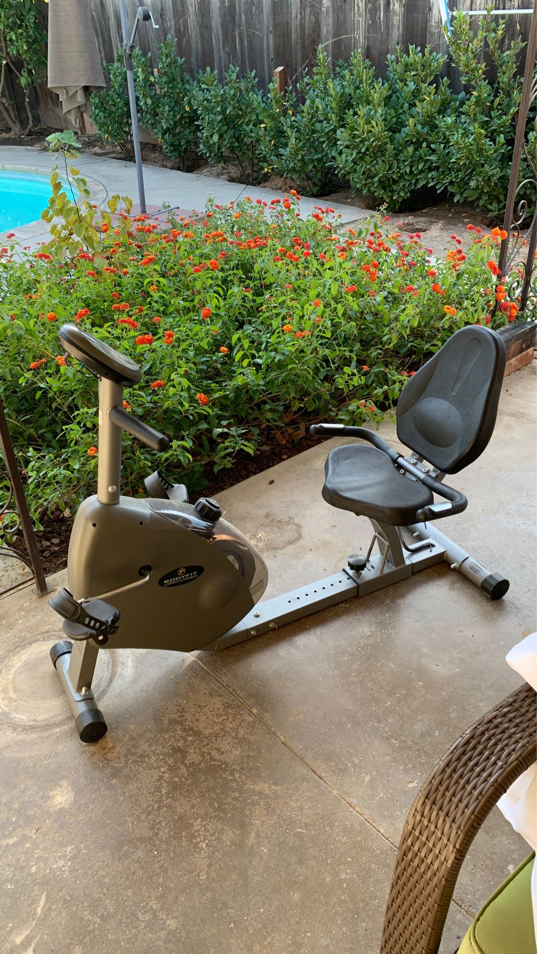 Recumbent bike, sports authority, exercise bike