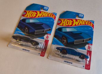 SUPER TREASURE HUNT and Hot Wheels Custom Otto mainline 2-Pack