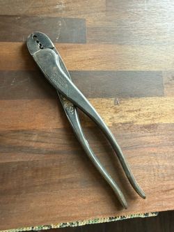 Vintage Brundy Y14HV Terminal crimper
