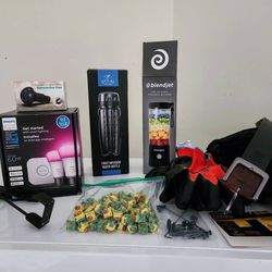 Few things (Iphone 11, Fruit infuser, blender, mechanical switches