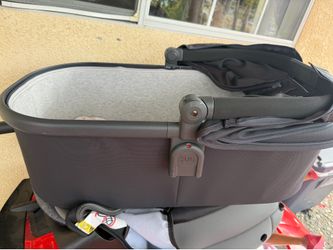 Uppababy bassinet Stroller
