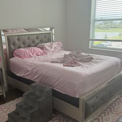 Bed Set With Dresser 