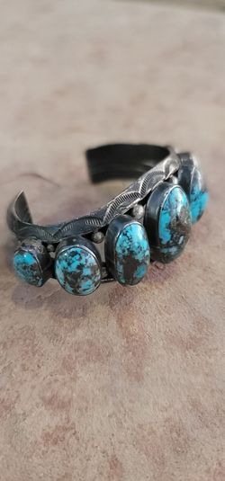 Vintage Sterling Silver & 7 Turquoise Stone Cuff Bracelet
