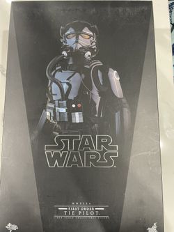 Sideshow 1st Order Pilot 