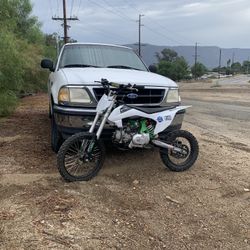 125cc Chinese Dirt Bike 