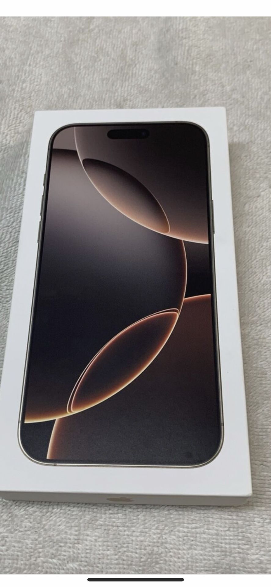 iPhone 16 Pro Max