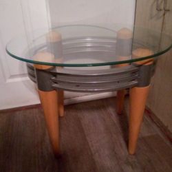Marseille series end table