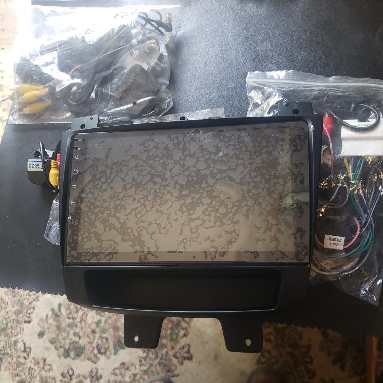 BRAND NEW DOUBLE DIN CAR STEREO HEAD UNIT