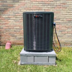 Ac Trane / Carrier Air Conditioning 