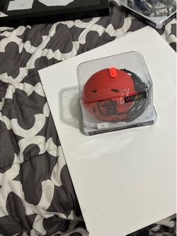 Cleveland Browns sign helmet