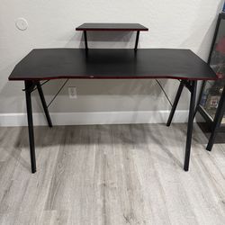 Gaming desk & chair