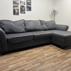 Gray Sectional Sofa L-Shaped Bob’s Furniture (Free Delivery Curbside)