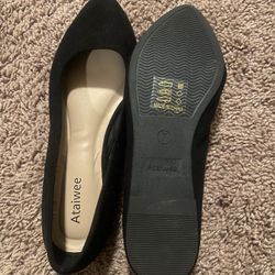Black Flats Size 7