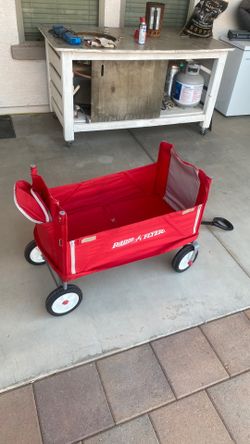 Radio Flyer kid wagon
