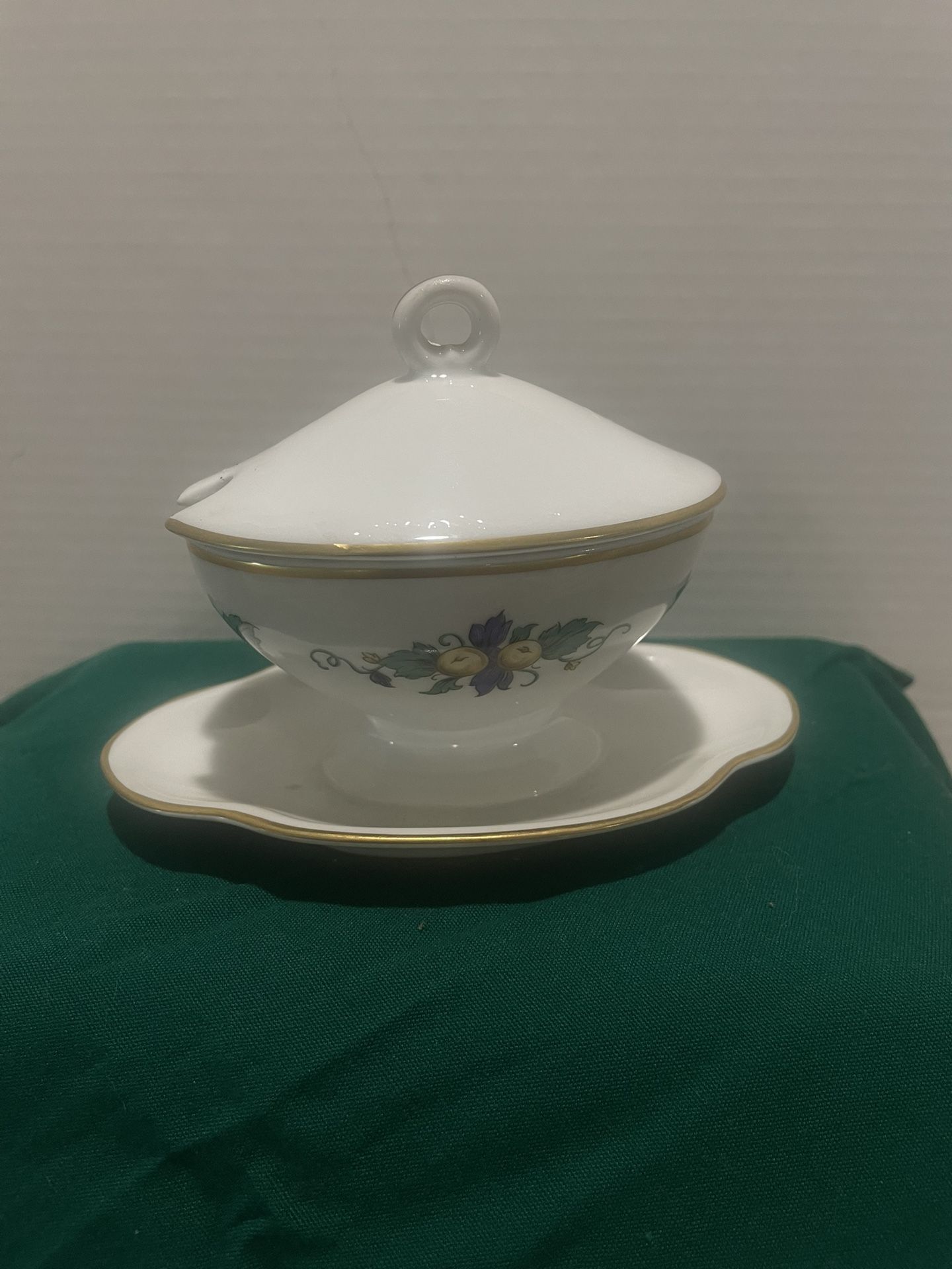 Made in Italy Petite Sugar Bowl w/Lid