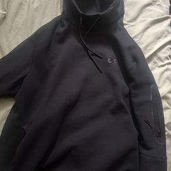 Nike Tech Pullover hoodie