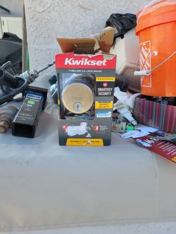 Kwikset Deadbolt New