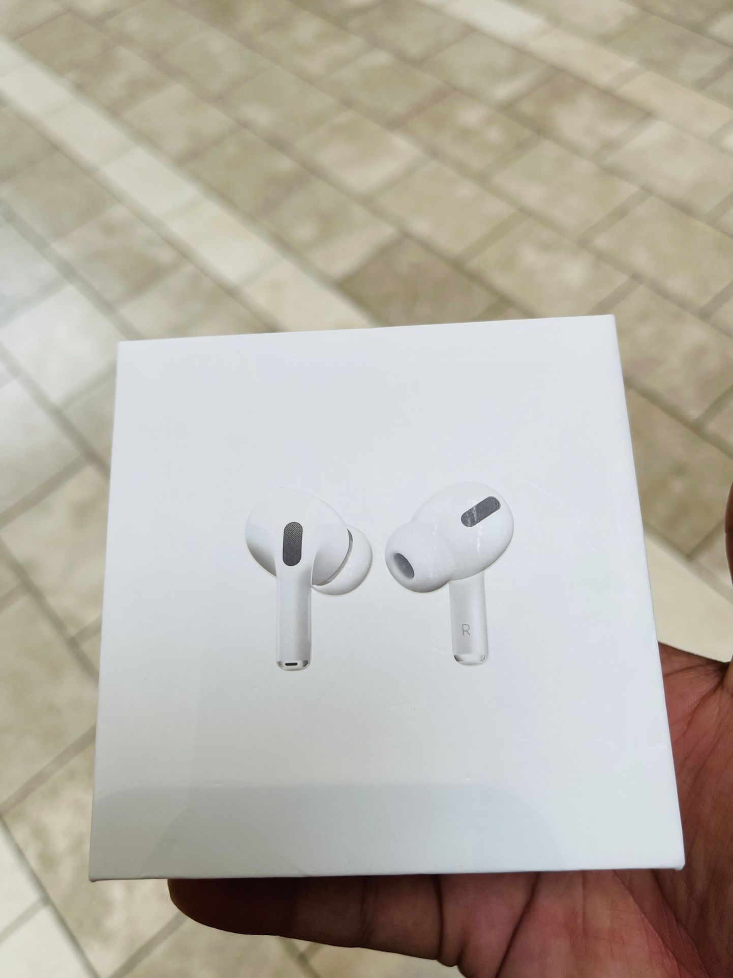 AirPods Pro New