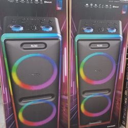 Bocinas Altas Y Potente Para Fiesta.  Rechargeable.  Free 🎤.  Brand New 