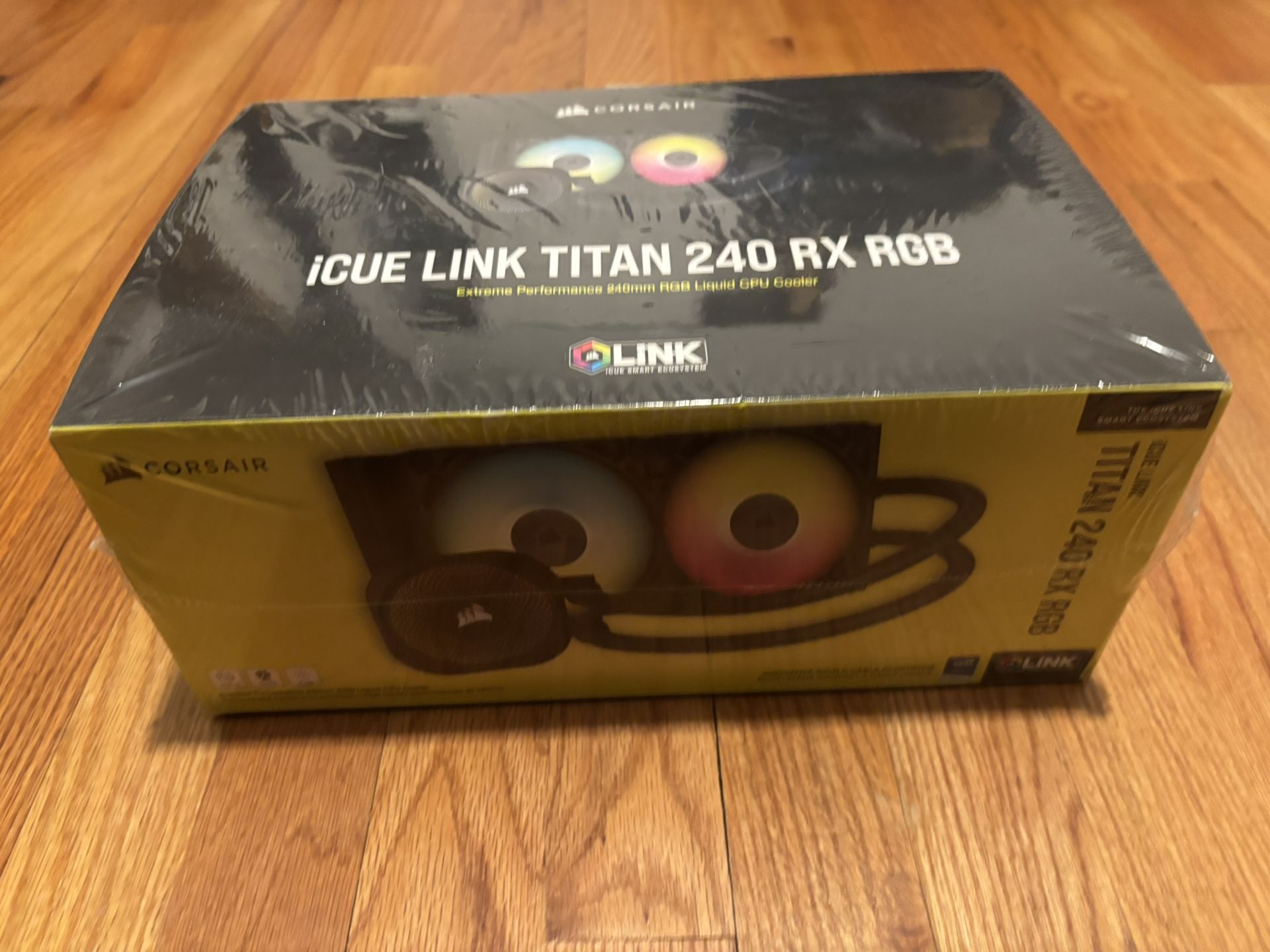 CORSAIR iCUE Link Titan 240 RX RGB Liquid CPU Cooler – 240mm