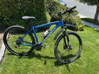 Men’s Diamondback bike