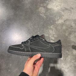 Jordan 1 low phantoms