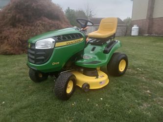NICE !!! JOHN DEERE D125 HYDRO AUTOMATIC RIDING MOWER