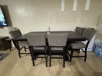 Moving sale Dining table