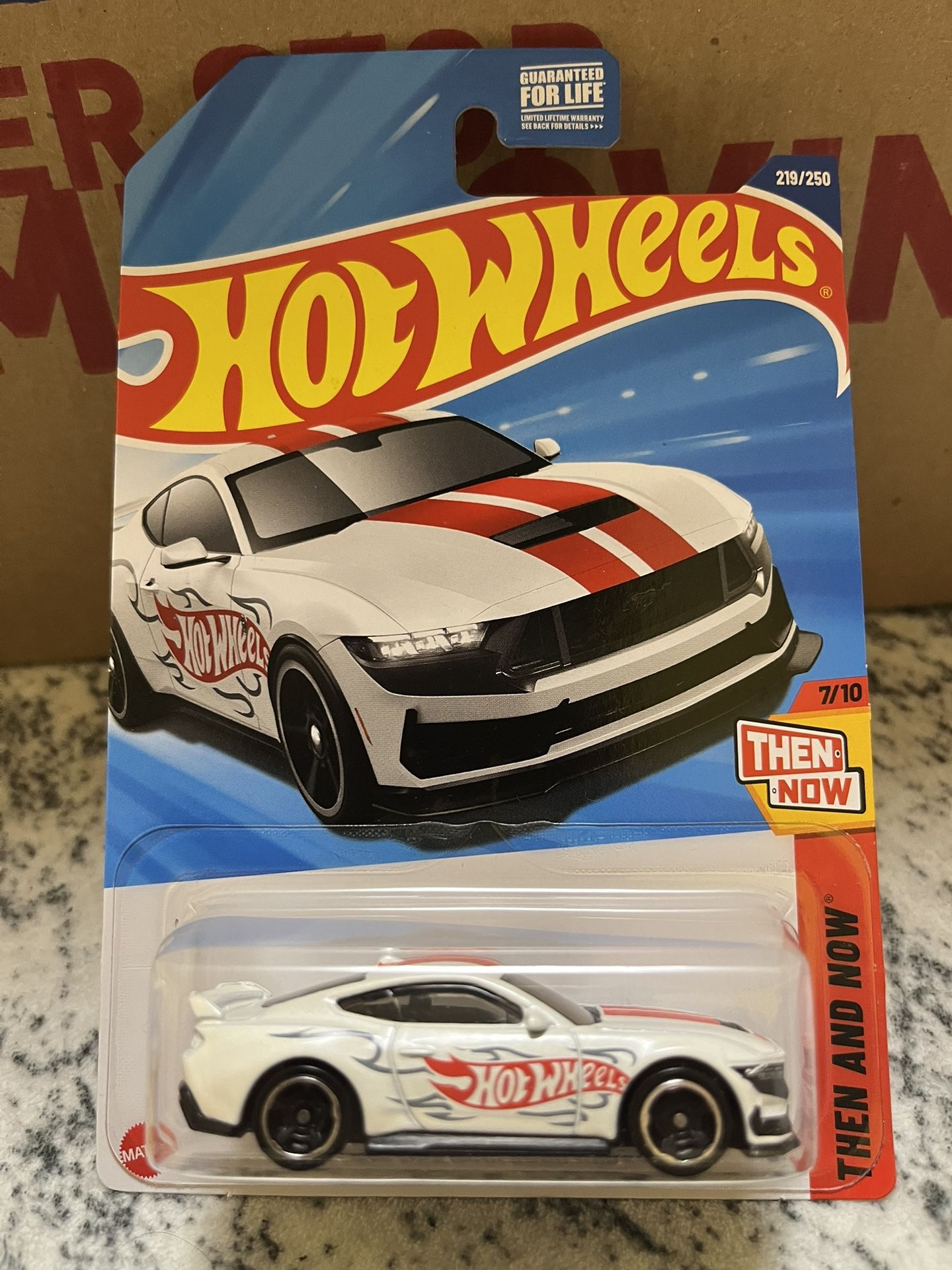 Hot Wheels Ford Mustang Dark Horse