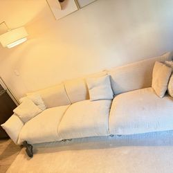 Otis 122.25" Round Arm Sofa