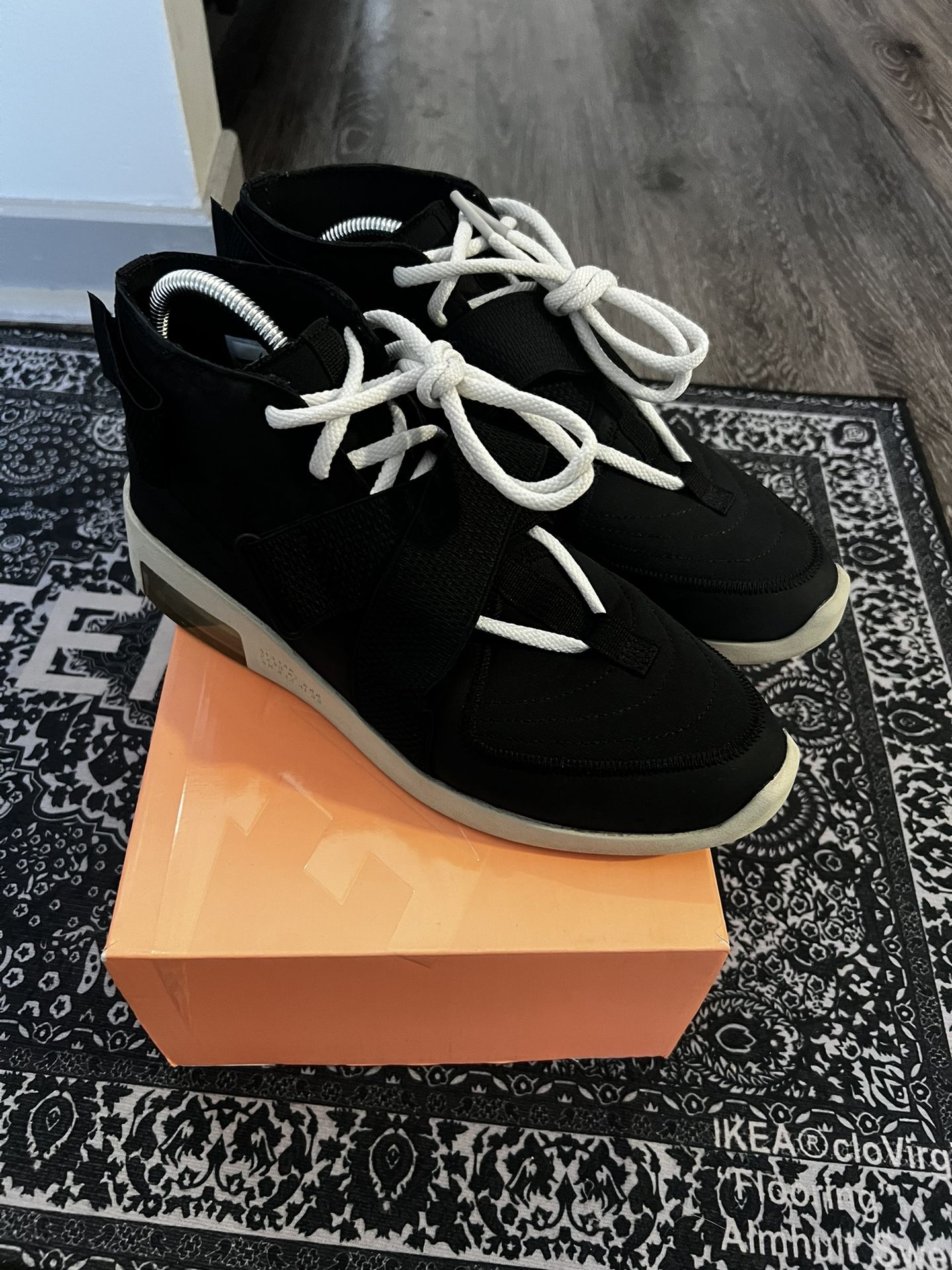 Air Fear Of God Raid “Black” Sz 9.5