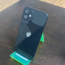 iPhone 12 Unlocked 