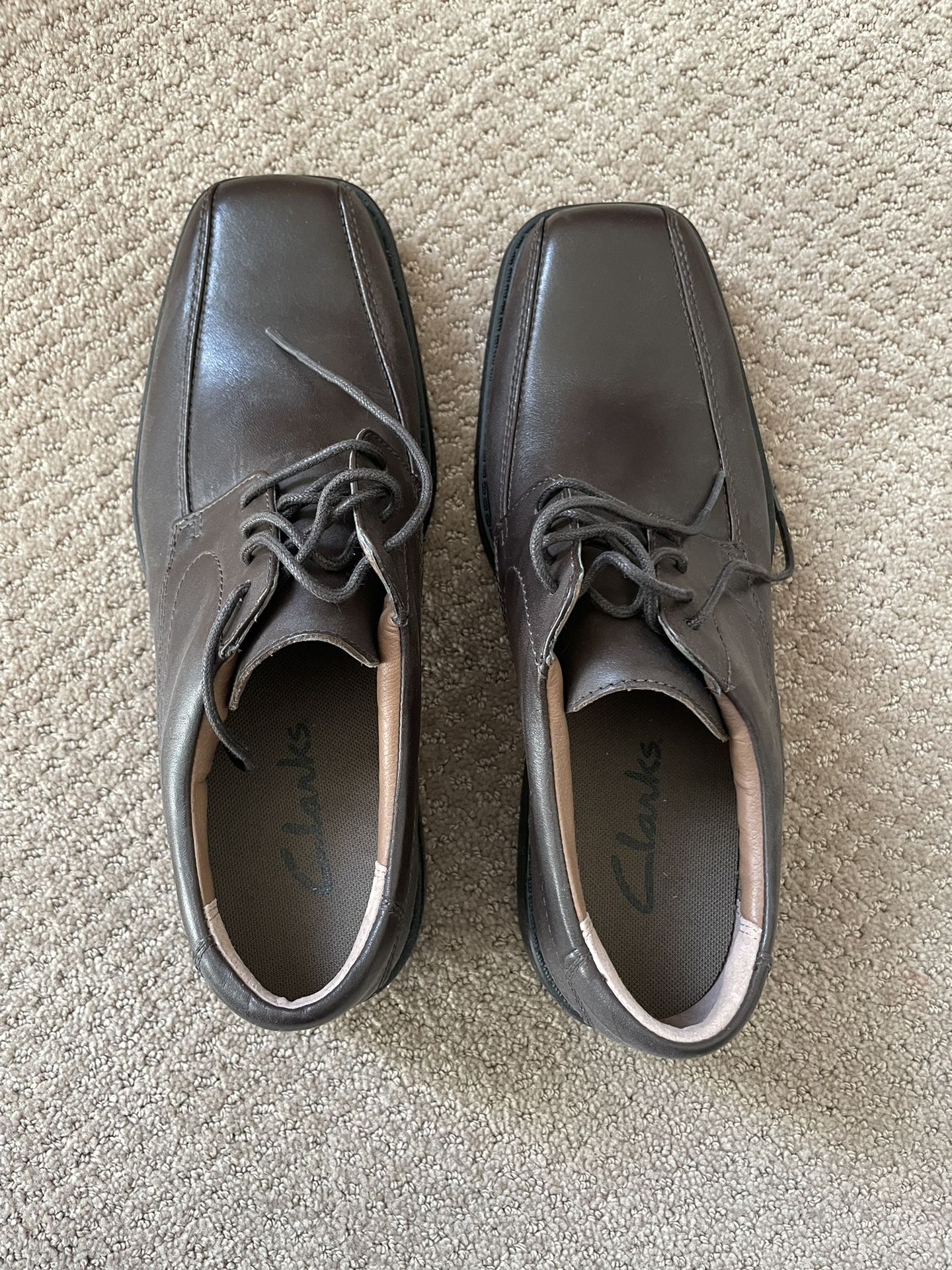 Classic Leather shoe