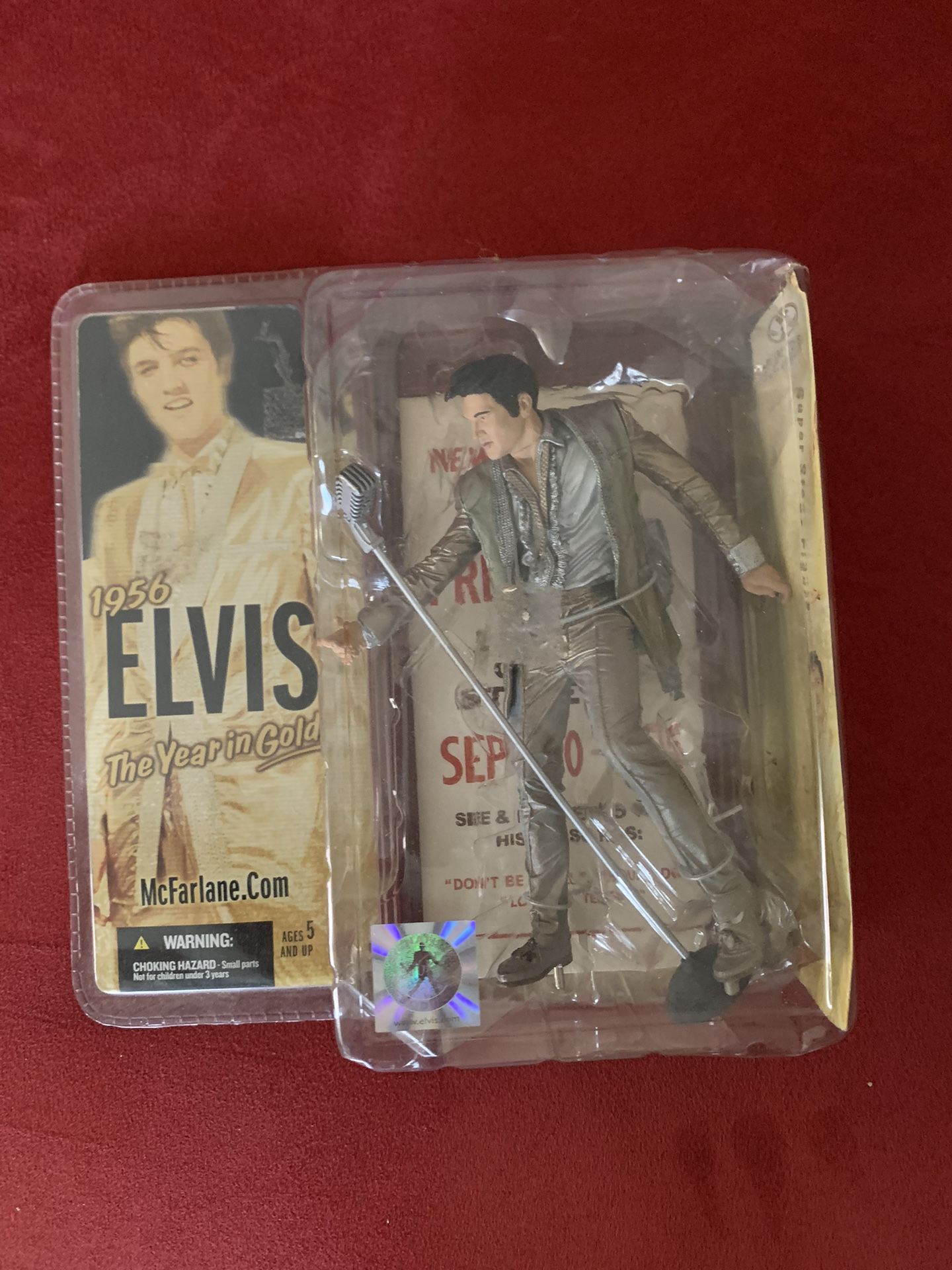 Elvis Action Figure And Memorial Magazine 