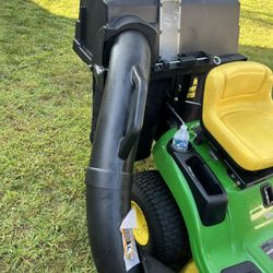 John Deer Bagger 