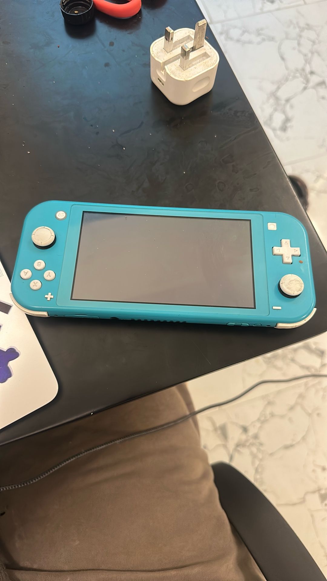 Nintendo Switch Lite With 2 Games