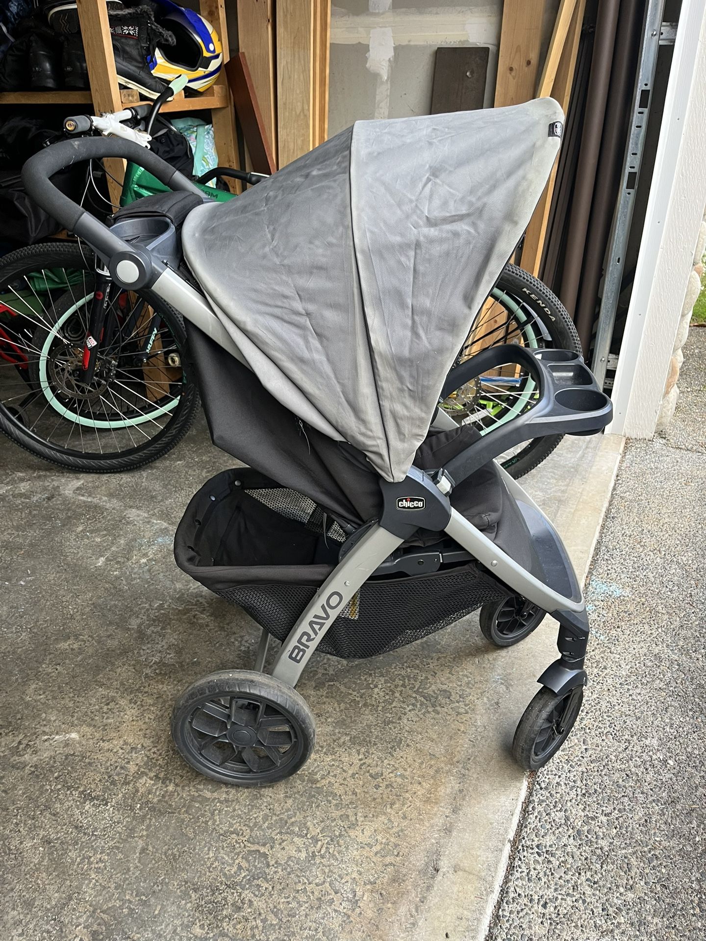 Chico Bravo Stroller