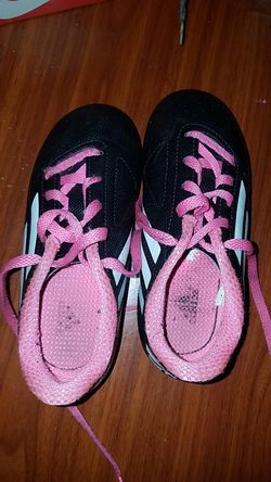 Girls soccer cleats