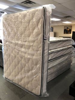 BRAND NEW PILLOW TOP MATTRESS !!!!