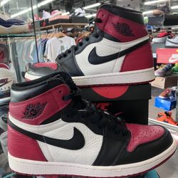 Air Jordan 1 Retro High Bred Toe